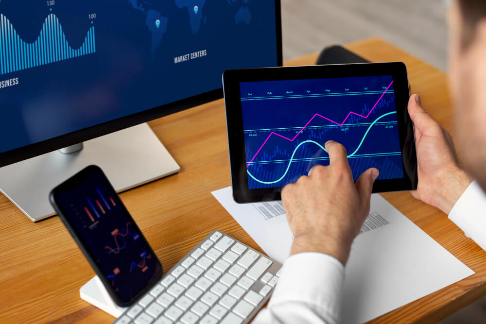 Predicting Ad Revenue at Risk: How Publishers Use ML to Protect Their Programmatic Yield